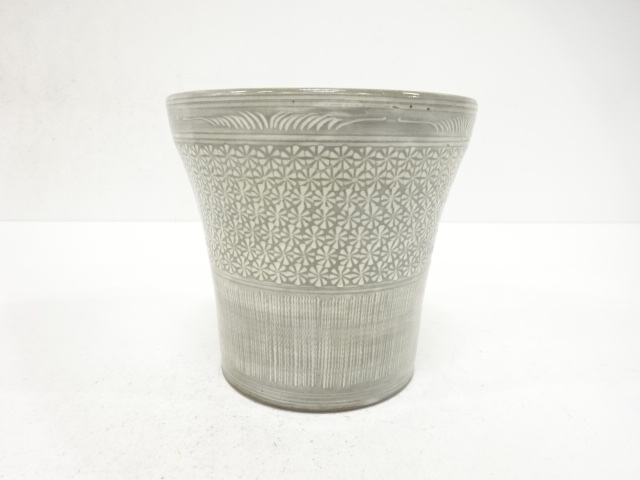  陶楽造　三島　末広　水指